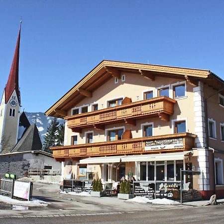 Spacious Apartment In Uderns Near Ski Area Zewnętrze zdjęcie